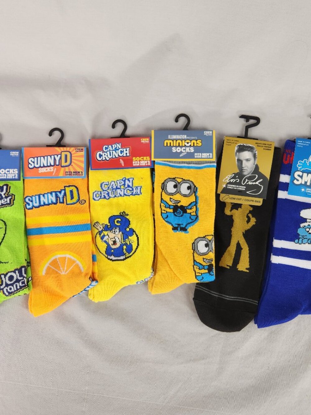Lot Of 6 Novelty Mens Socks Jolly Rancer Sunny D Capt Crunch Minions Elvis Smurf